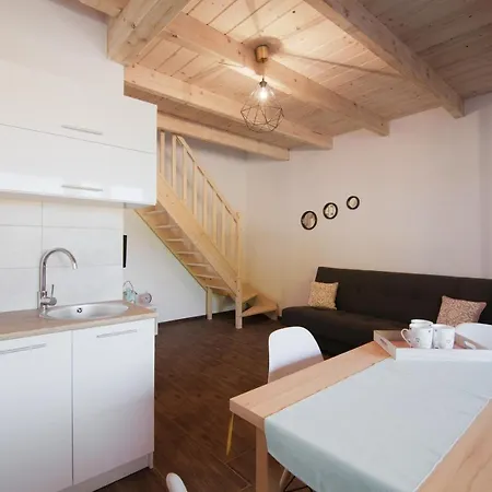 Apartamento Poziom 7 *